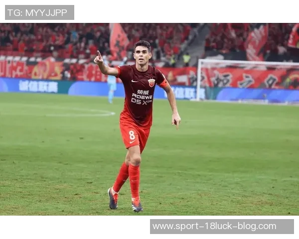 奥斯卡退役未官宣巴媒曝其希望解约前拿到百万欠薪